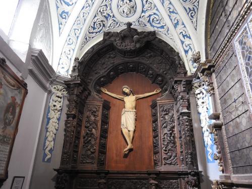 Cristo crucificado del siglo XIV en la sacristía de la ermita