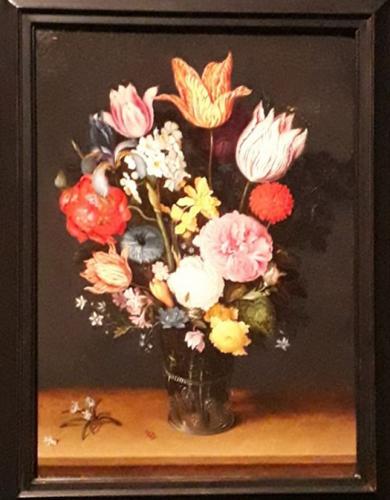 Naturaleza muerta de tulipanes y rosas en un jarrón de cristal que reposa sobre una mesa, 1615-1620